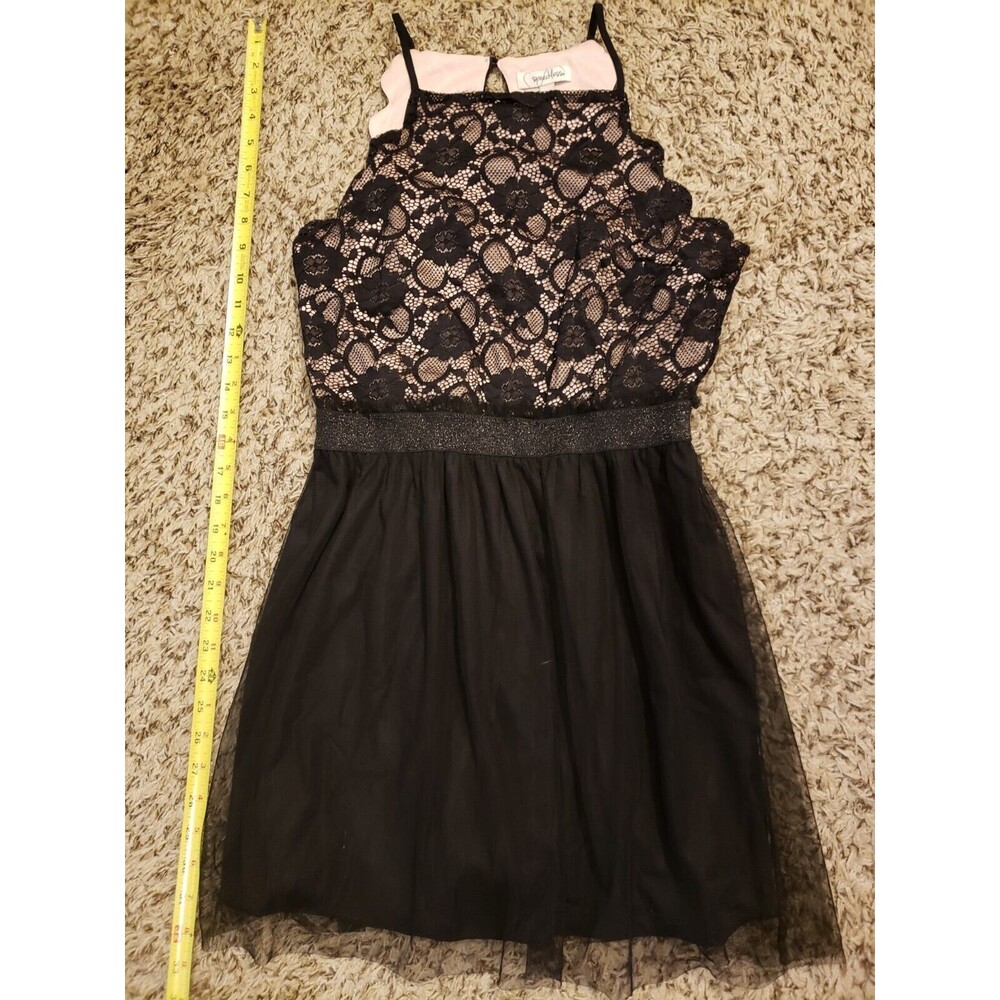 SPEECHLESS DRESS JUNIOR SIZE LARGE BLACK SCALLOPED LACE TULLE FLESH LINING